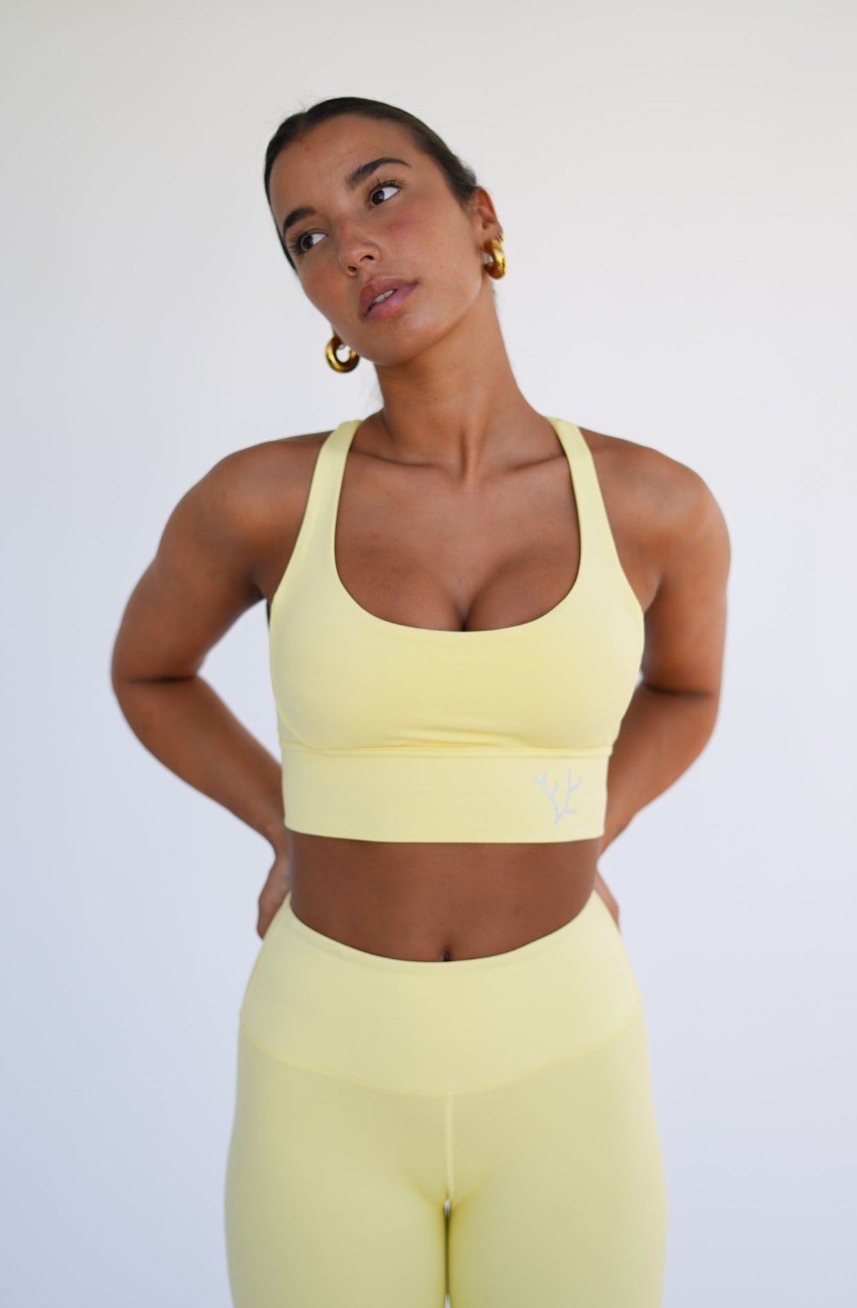 Top CORAL - amarillo - FITPLANET