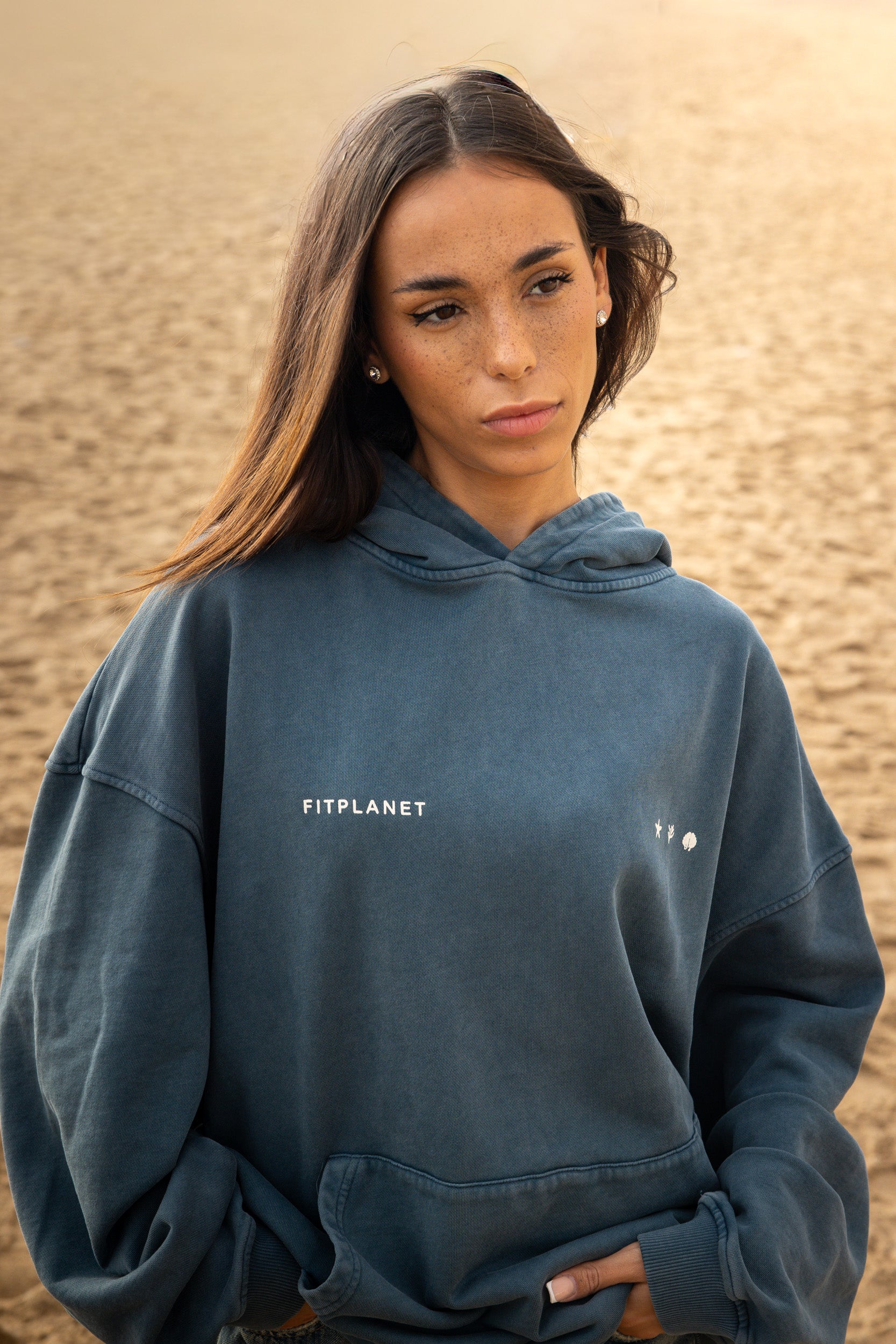 Sudadera Essential – Azul profundo